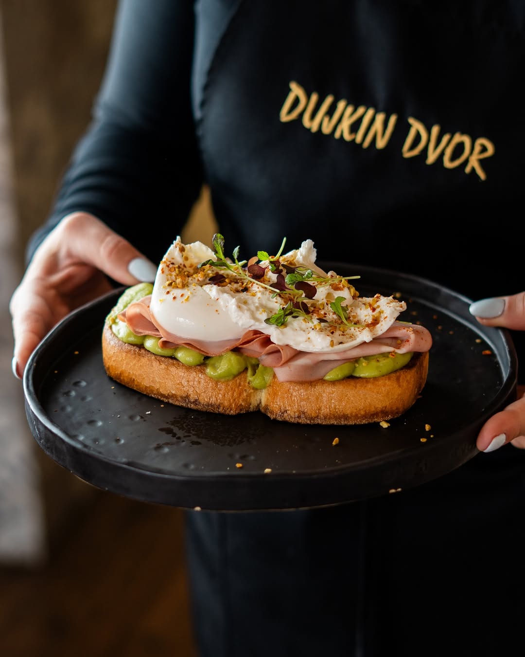 Dujkin Dvor — fotografija 2
